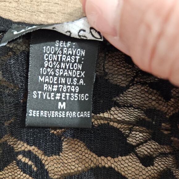 Wet Seal Aztec Print Lace Racerback Tank Top Size Medium Y2K Whimsigoth Fairy - Picture 10 of 14